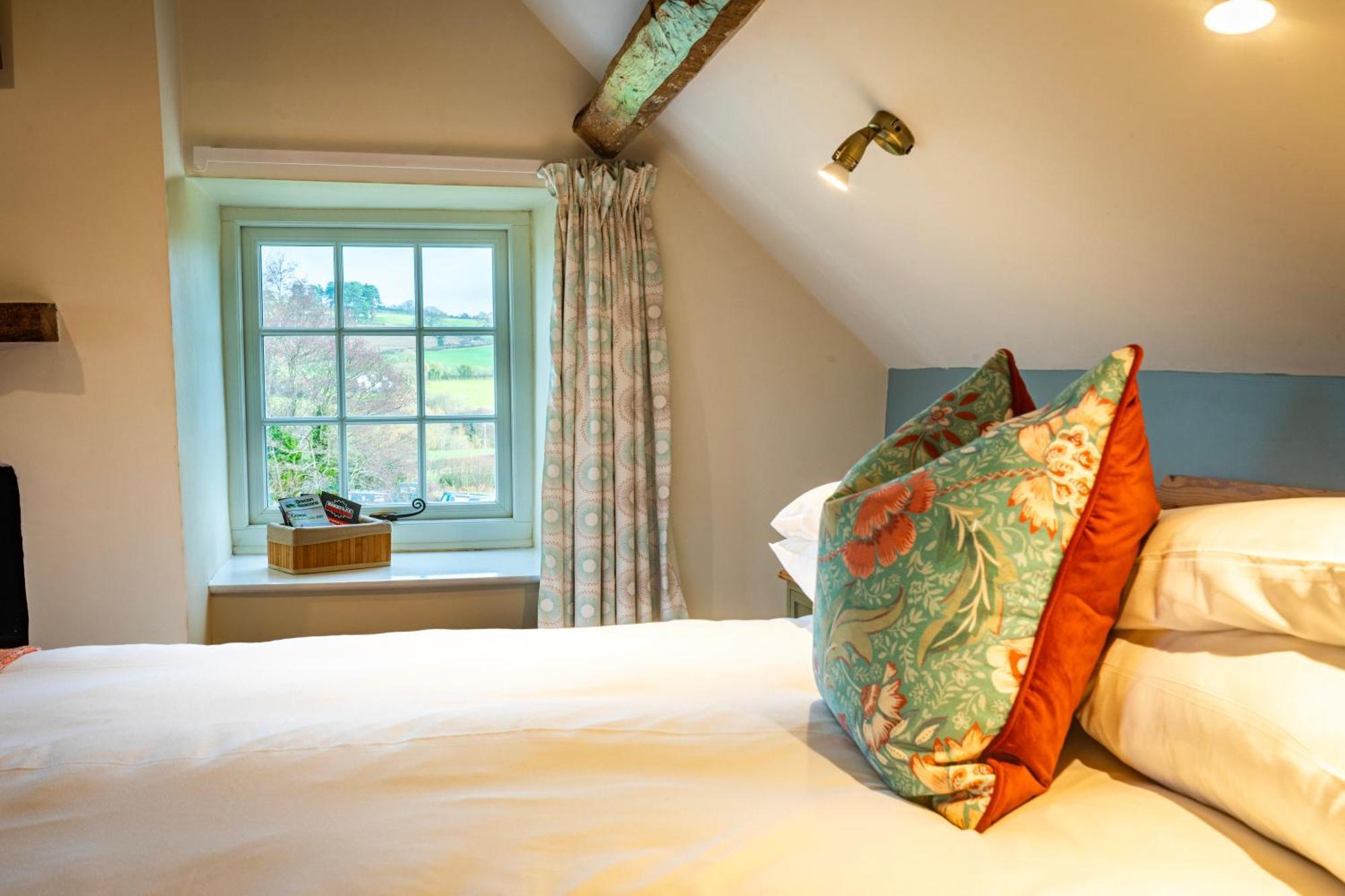 Ty Newydd B&B Brecon Ngoại thất bức ảnh